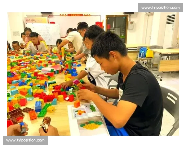 乐高创意大赛精彩瞬间展示参赛者巧手拼搭奇思妙想